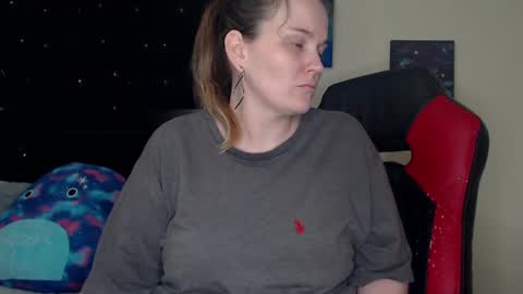 Lilly Miss Mistress Goddess Maam Queen Boss online show from 12.17.24