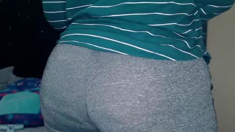 Lilly Miss Mistress Goddess Maam Queen Boss online show from 03.02.25