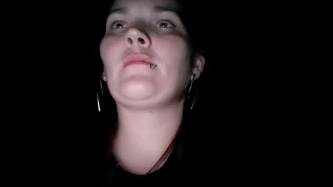 Snapshot of toxiclilly chatting on 05.29.26 Lilly Miss Mistress Goddess Maam Queen Boss online show from 05.29.26