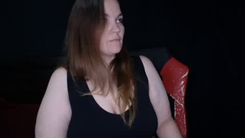 Snapshot of toxiclilly chatting on 06.07.26 Lilly Miss Mistress Goddess Maam Queen Boss online show from 06.07.26