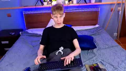 Max online show from 02.28.26