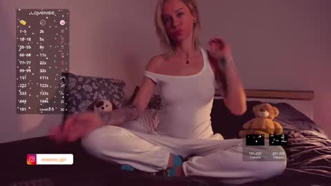 Hey my name is Kiri Kiri online show from 03.05.25