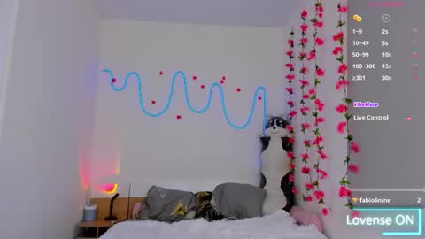 Ariana and Erik online show from 10.25.25