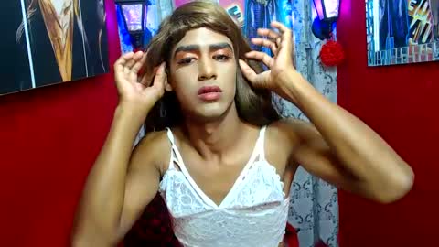 Snapshot of transboyspein chatting on 09.20.25 transboyspein online show from 09.20.25