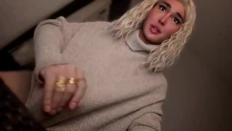 ALMIGHTY GODDESS VALENTINA online show from 11.14.25