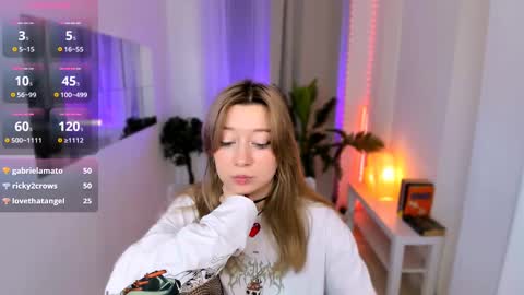 Nyuta Hartmann online show from 03.10.25