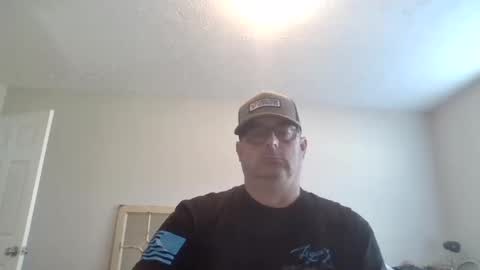 Snapshot of travelingman53 chatting on 10.14.25 Travelingman53 online show from 10.14.25
