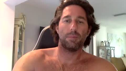 Snapshot of traviskenn chatting on 01.16.26 TravisKenn online show from 01.16.26