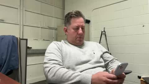 Snapshot of treborinthesky chatting on 09.10.25 treborinthesky online show from 09.10.25