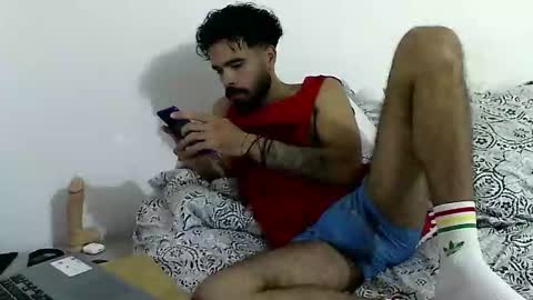 Hunter man online show from 02.05.25