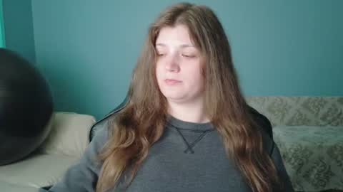 Snapshot of treejeanne chatting on 06.25.26 TreeJeanne online show from 06.25.26