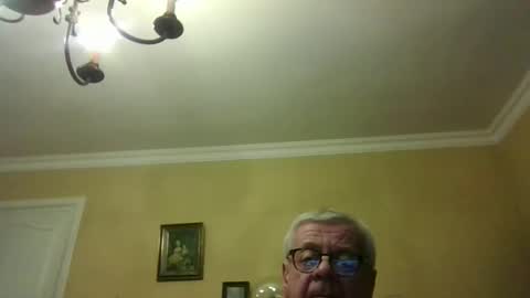 Snapshot of trekbeestje1 chatting on 02.01.26 trekbeestje online show from 02.01.26