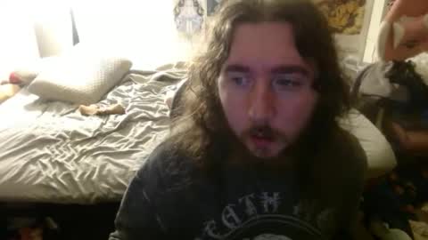 Snapshot of trentpooly0 chatting on 10.31.25 Zerith online show from 10.31.25