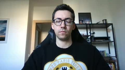 Snapshot of trevor_x2 chatting on 02.06.25 trevor_x2 online show from 02.06.25