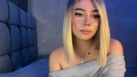 trexie_fucks15 online show from 07.16.26