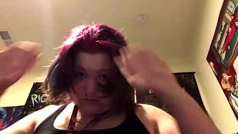 Snapshot of trhothoney chatting on 02.19.25 Trixie online show from 02.19.25