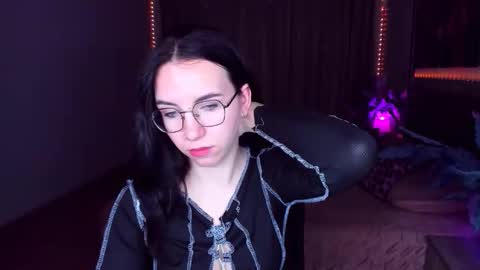 TriciaDaisy online show from 05.30.26