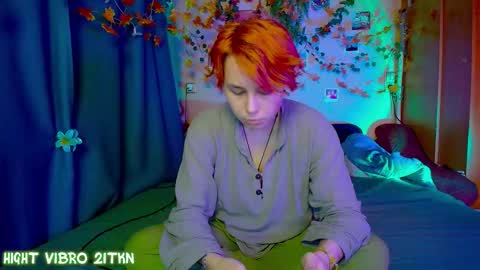 trickykitsune online show from 11.27.25