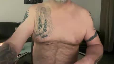 Snapshot of trickyrich69 chatting on 01.17.26 trickyrich69 online show from 01.17.26