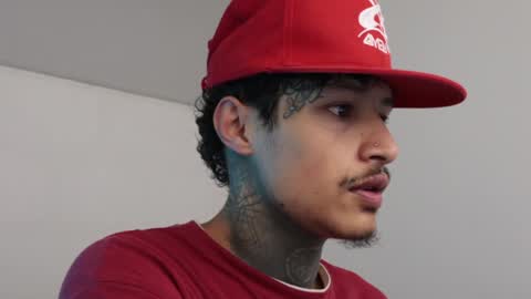 - trieone online show from 01.08.25