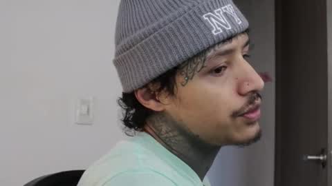 - trieone online show from 12.02.25