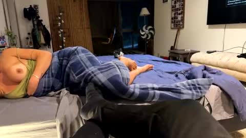 Snapshot of trigood chatting on 10.15.25 trigood online show from 10.15.25