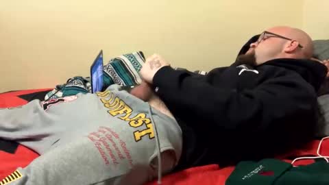 Snapshot of triller402 chatting on 12.14.25 triller402 online show from 12.14.25