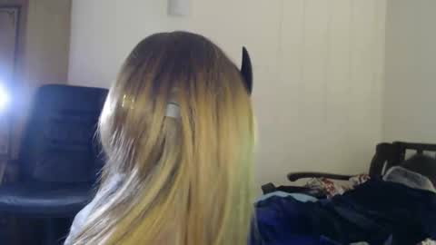 Snapshot of trioa chatting on 01.27.25 Tony and Kristina wait you everyday start 2230-0000 GMT online show from 01.27.25