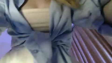 Snapshot of trioa chatting on 10.16.25 Tony and Kristina wait you everyday start 2230-0000 GMT online show from 10.16.25