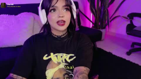 Val martinez  online show from 04.21.26