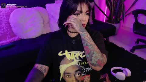 Val martinez  online show from 04.21.26