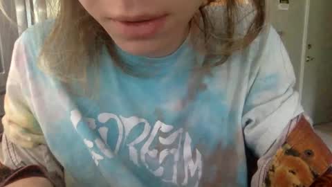 Snapshot of trippybb222 chatting on 09.27.25 trippybb222 online show from 09.27.25