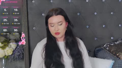 Snapshot of trisha_winslet chatting on 01.11.25 trisha_winslet online show from 01.11.25