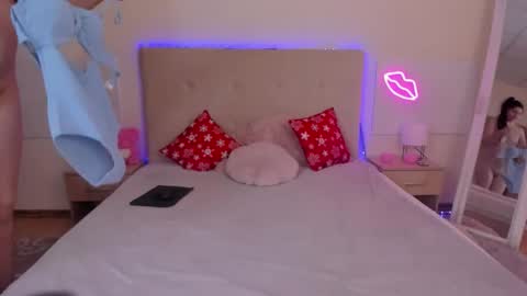 Mia online show from 01.10.26