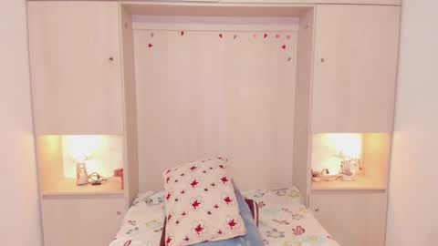 Snapshot of trishamoon chatting on 03.22.26 TRISHA online show from 03.22.26