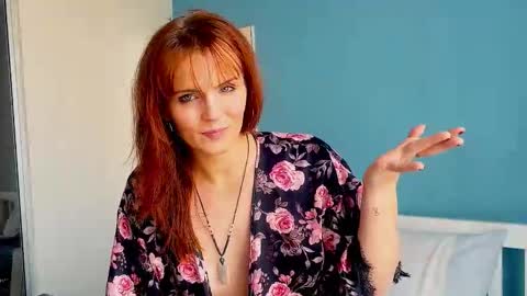 Snapshot of trista_arugula chatting on 02.16.26 Trista online show from 02.16.26