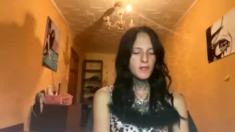  Sofa Im new here and so far I do not take off the panties online show from 10.18.25