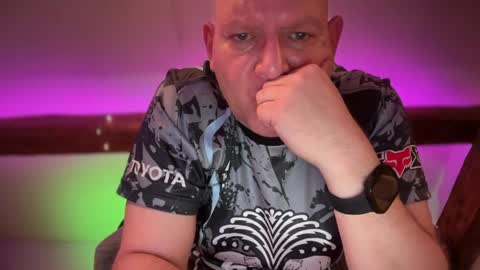 Snapshot of tritonspace chatting on 04.20.26 Triton online show from 04.20.26