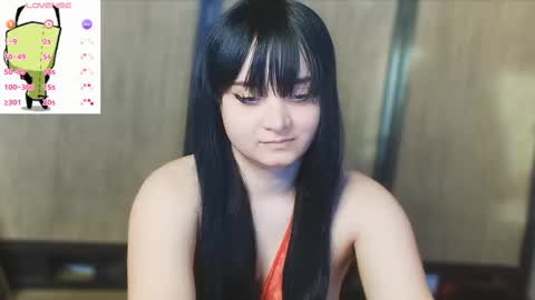 trixiedoescamcam online show from 10.14.25