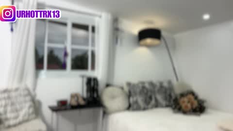 Snapshot of trixieemerald chatting on 03.01.26 trixieemerald online show from 03.01.26