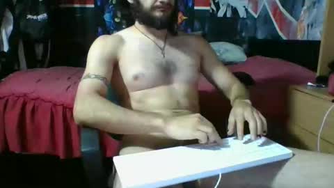 Snapshot of trizquelmen chatting on 11.12.25 Andrew online show from 11.12.25