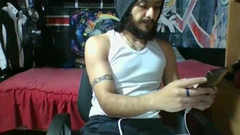 Snapshot of trizquelmen chatting on 11.15.25 Andrew online show from 11.15.25