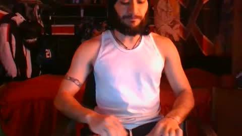 Snapshot of trizquelmen chatting on 11.19.25 Andrew online show from 11.19.25