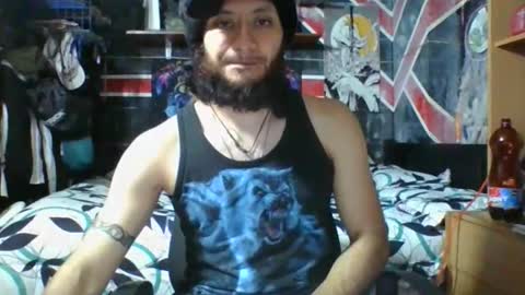 Snapshot of trizquelmen chatting on 12.18.25 Andrew online show from 12.18.25