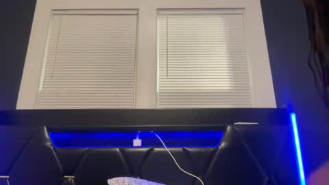 Trmdstrong online show from 10.02.25