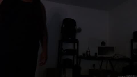 Trmdstrong online show from 10.18.25