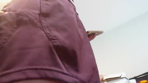 trojanswingers online show from 04.29.26