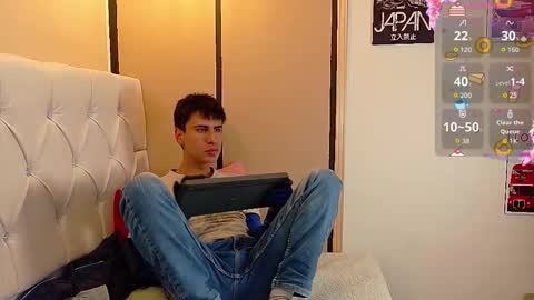 Troy online show from 10.09.25