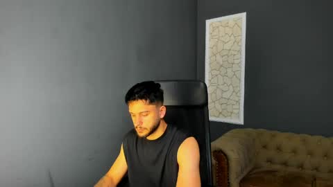Snapshot of troywade chatting on 05.14.26 TroyWade online show from 05.14.26