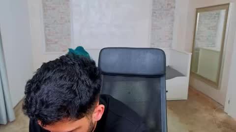 Snapshot of troywade chatting on 05.20.26 TroyWade online show from 05.20.26